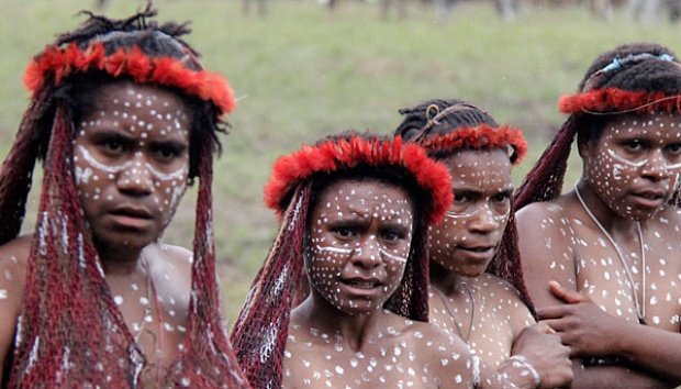 Wanita Suku Dani Papua