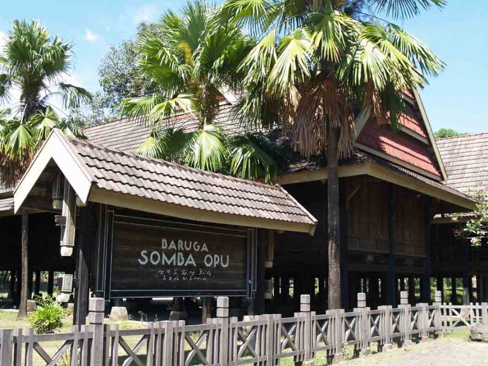 Wisata Sejarah dari Somba Opu