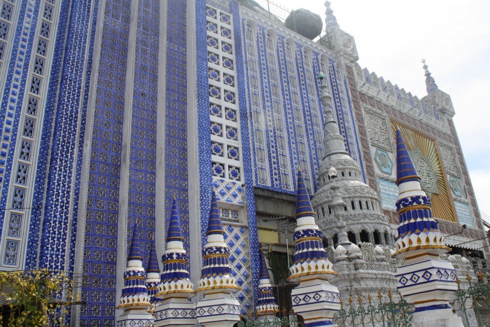 Masjid Tiban Malang yang Indah nan Sensasi